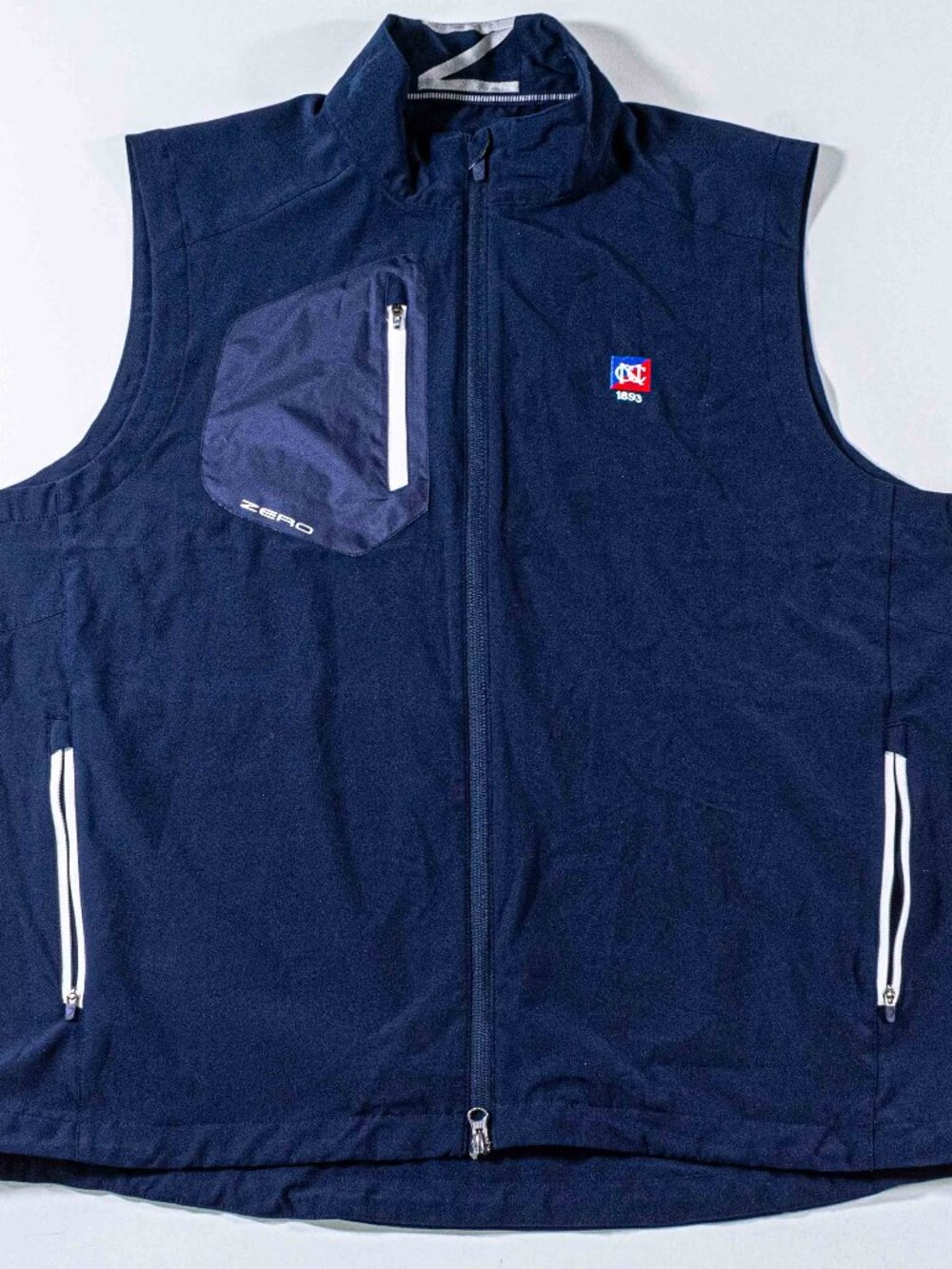 Newport Country Club Zero Restriction Z700 Vest XL Irish American Partnership